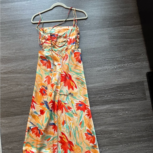 ASTR the label Antila Floral Dress - Picture 5 of 8